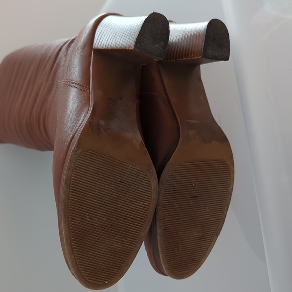 Vintage 70's 80's Tall Cognac Brown Heeled Boots - Picture 12 of 14